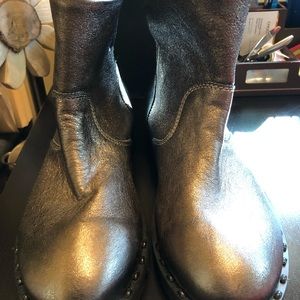 Metallic fur lined Ugg Style Women's Boots NEW